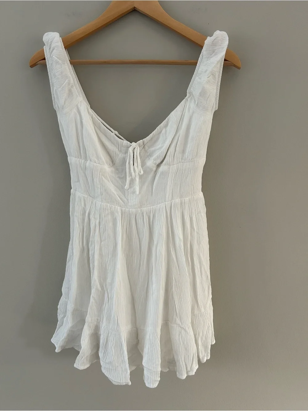 Garage White Fem Puff Sleeve Corset Baby Doll Airy Romper - Picture 2 of 4